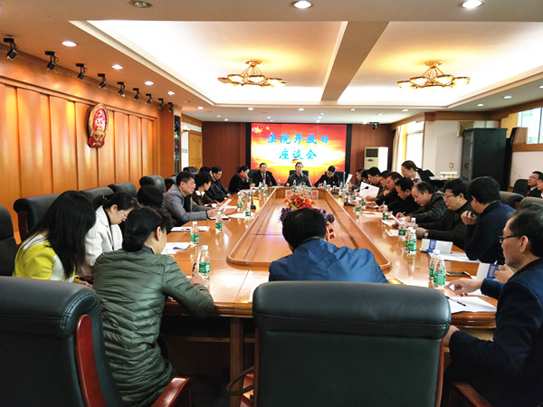 攸县法院开放日活动 让群众近距离感受阳光司